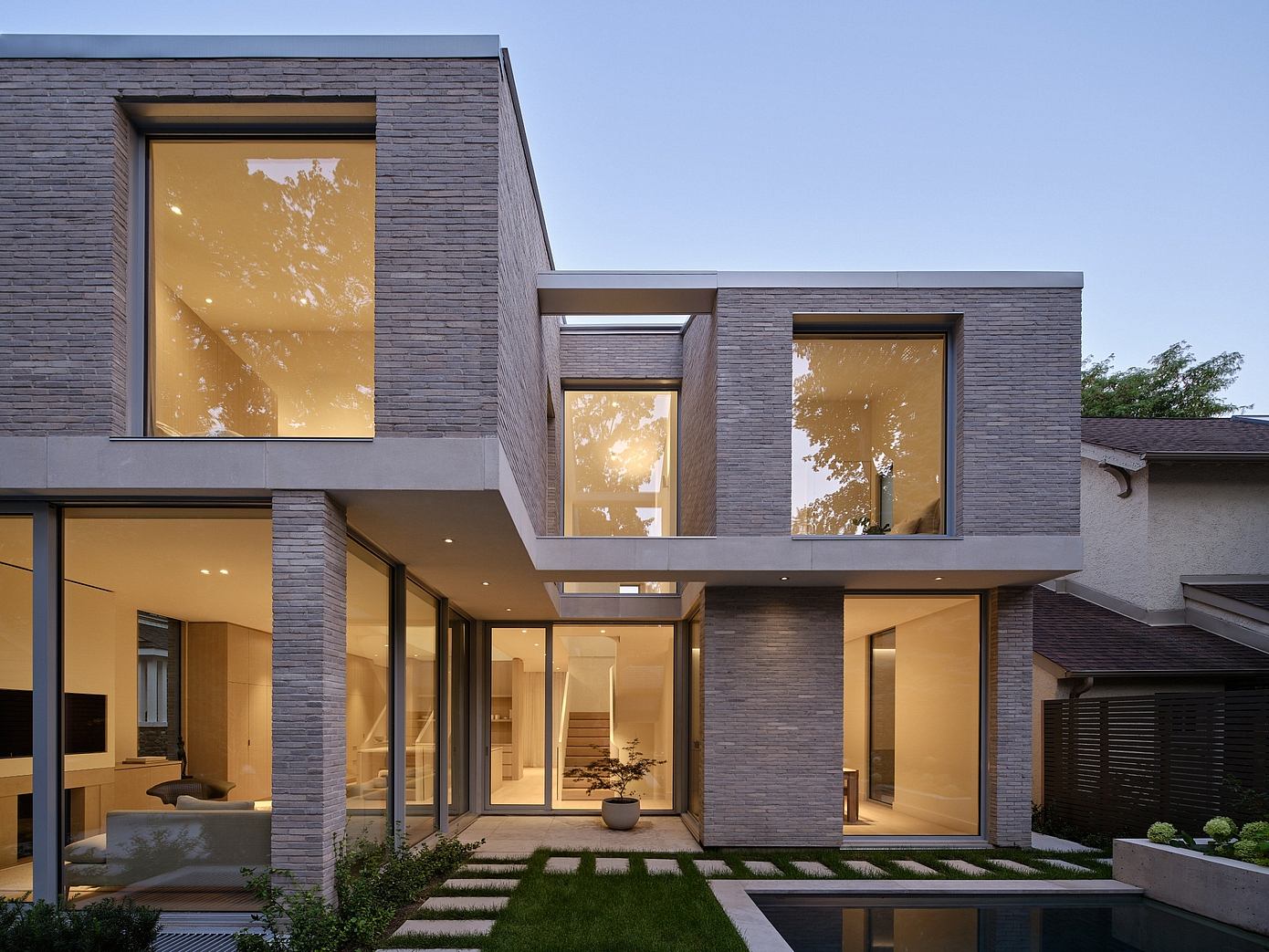 Contemporary home exterior
